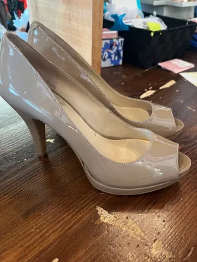 Nine West Beige Pumps (Size 8)